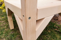 Drevené kreslá 03/2022