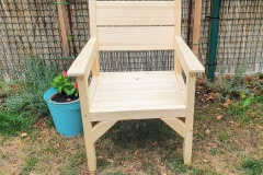 Drevené kreslo 08/2022