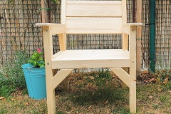 Drevené kreslo 08/2022