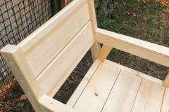 Drevené kreslo 08/2022