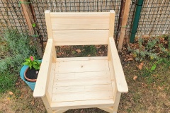 Drevené kreslo 08/2022