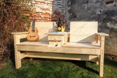 Dvojkreslo so stolíkom