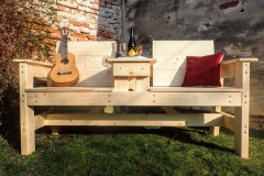 Dvojkreslo so stolíkom