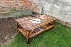 Konferenčný stolík