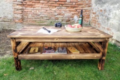 Konferenčný stolík