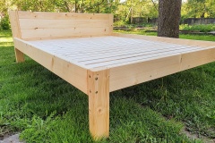 Manželská postel 200x170 05/2021