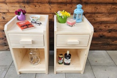 Nočné stolíky 04/2023